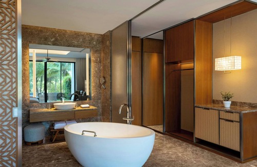Cam Lam Hotel | JW Marriott Cam Ranh Bay Resort & Spa