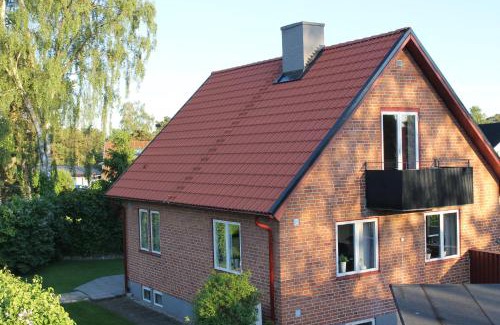Aahus Apartment | Kärraton Stugor Centrala Åhus