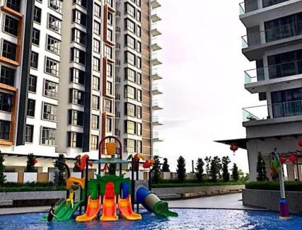 Penampang Apartment | K avenue family room by TZ homestay