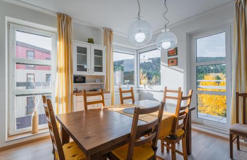Loucna Pod Klinovcem Apartment | K2 Aparthotel Klínovec Views - Mezonet Apt