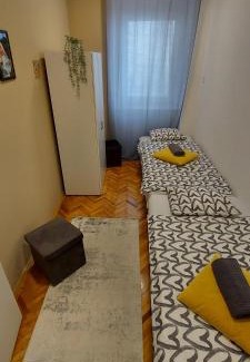 Erzsebetvaros Apartment | K21 party apartment hotel with inhouse ruin pub