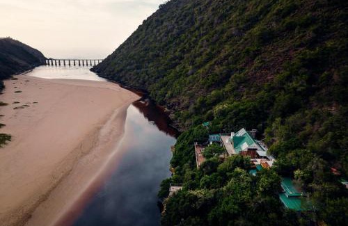 Victoria Bay House | Kaaimans River Deckhouse