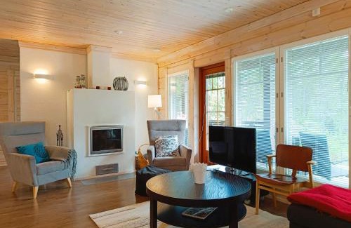 Syote Ski Chalet | Kaarnikka