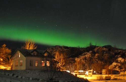 Kabelvag Resort | Kabelvåg Feriehus & Camping