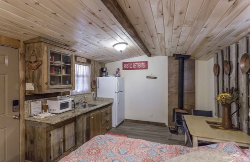 Glendale Cottage | Kaitlins Kottage at Serenity Hills Zion