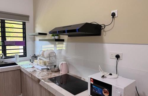 Kajang House | Kajang KL 10Pax Landed Home Karaoke Netflix Long Stay