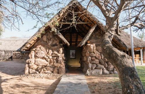 Omaheke Cabin | Kalahari Bush Breaks Lodge