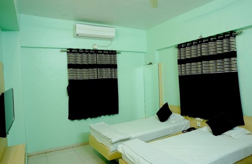 Solapur Hotel | Kamala Shanti Palace