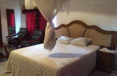 Livingstone House | Kana Guest House
