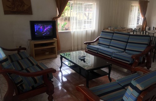 Livingstone House | Kana Guest House