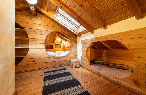 Elena House | Kandaphery Guest Houses