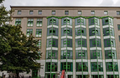 Freiimfelde - Kanenaer Weg Hotel | Kapselhotel nähe Hauptbahnhof Halle-Saale