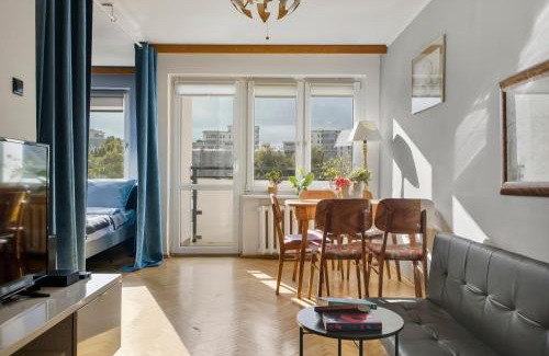 Muranow Apartment | Karmelicka 19 Warsaw by Solarento