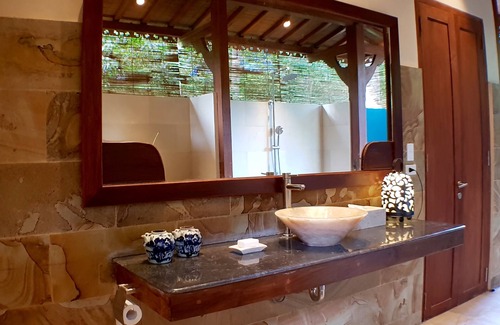 El Nido Villa | KARUNA JOGLO 1 - OCEAN VIEW