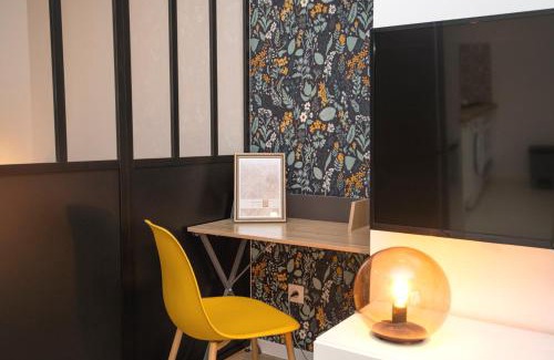 Saint-Quentin Apartment | KASA SAINT QUENTIN - Tout équipé & Cosy