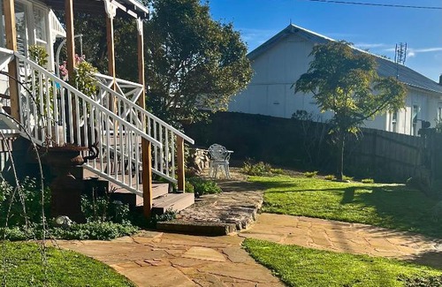 Hepburn Springs House | Katie's Cottage Perfectly Positioned All Round