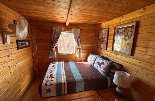 Tombstone Hotel | Katie's Cozy Cabins