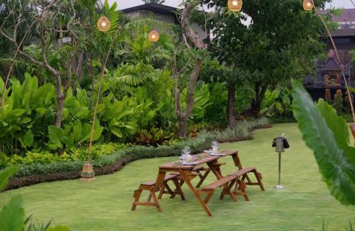 Petitenget Hotel | Kayumas Seminyak Resort