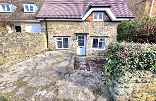 Oxford House | Kenilworth Cottage