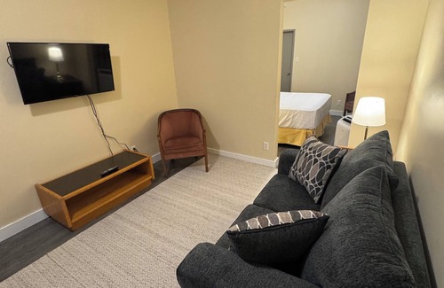 Kenora Hotel | Kenricia Hotel