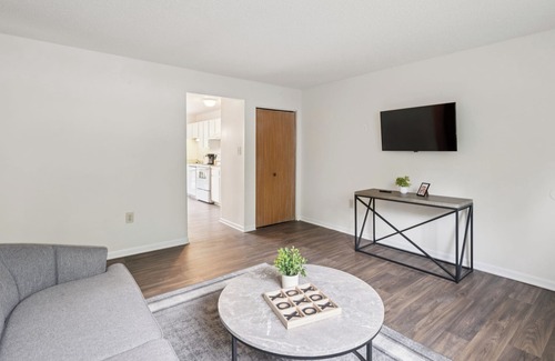 Decatur Apartment | Kenridge Apartments 1930 I 2 Bed 2 Bath