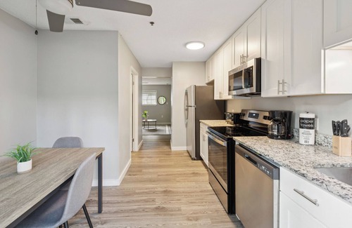 Decatur Apartment | Kenridge Apartments 2045 I 2 Bed 2 Bath