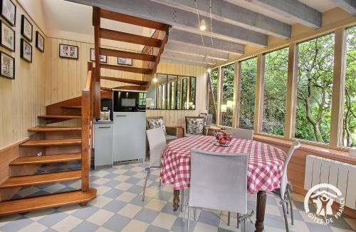 Plelo House | Ker desiree