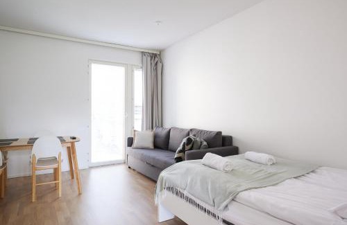 Turku Apartment | Keskeisen sijainnin uudiskohde, Seamless check-in, Baby crib
