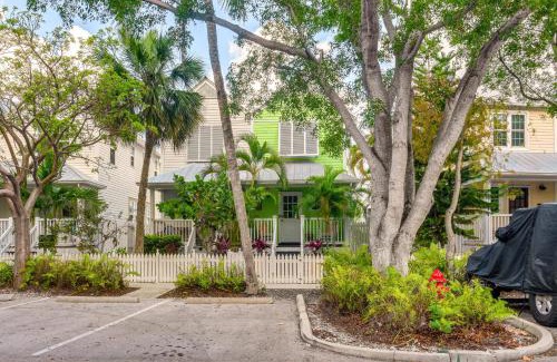 Key West House | Key West Home on Golf Course with Patio and Grill!