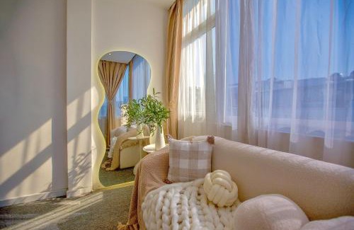 Dich Vong Hau Hotel | Keypad Hotel - 28 Dịch Vọng Hậu