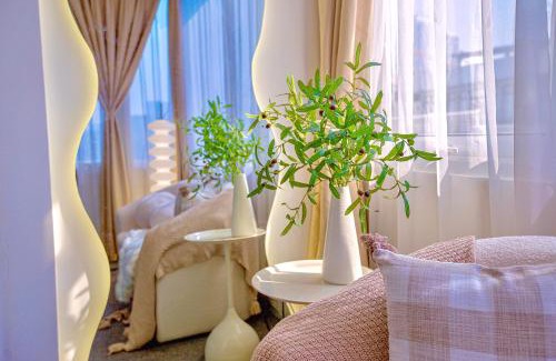 Dich Vong Hau Hotel | Keypad Hotel - 28 Dịch Vọng Hậu