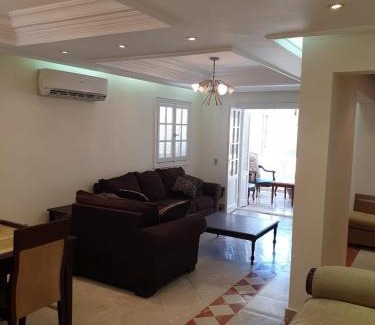 Al-Muntazah Apartment | Khaled Ibn Al Waleed Apartment by Alexander the Great Hotel