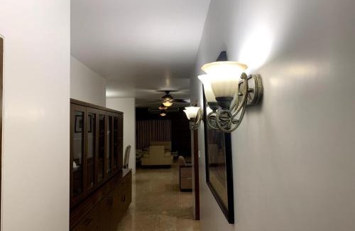 Gulshan Apartment | Khonikaloy 19 4BHK in Gulshan 2 near United Hospital