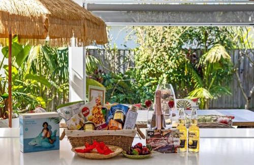 Casuarina House | Kia Orana Island Home with Pool