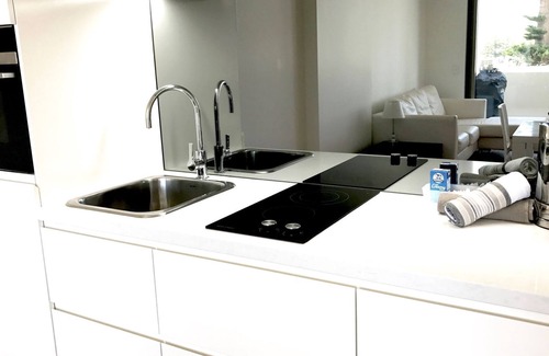 Kiama Apartment | Kiama Executive - sea views at Surf Beach