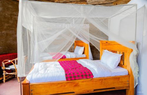 Longido Hotel | Kili View Maasai Lodge