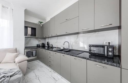 Shkoder Apartment | Kilian 13 Apartment by PikHost