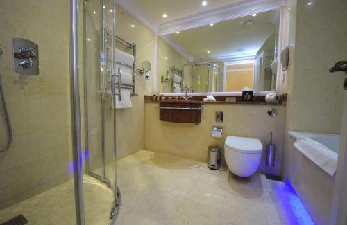 Ballyfarnon Hotel | Kilronan Castle Hotel & Spa