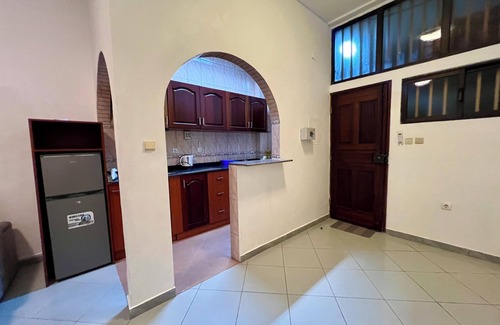 Luanda Apartment | Kinaxixi Palace in Largo rehabilitated. Spacious apartment with balcony.