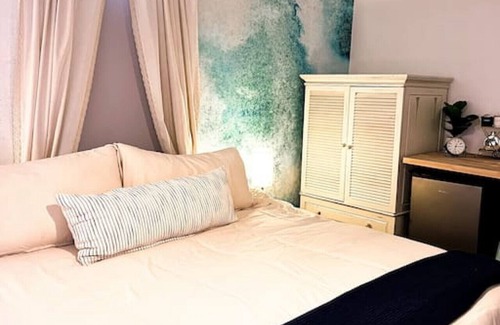Lincolnville Hotel | King Suite in Boutique Hotel5,walk to downtown