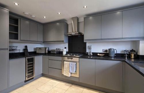 Durham House | Kirkwood Drive