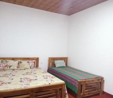 Anuradhapura Apartment | Kitula family guest house