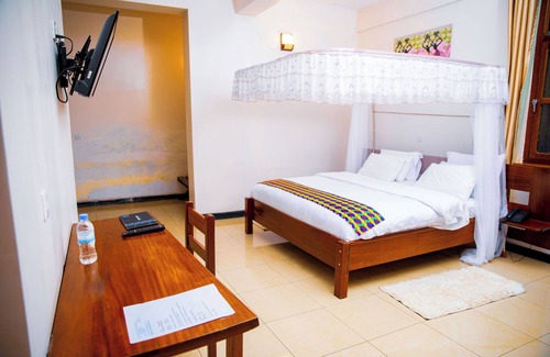 Gisenyi Hotel | KIVU HILLTOP VIEW HOTEL