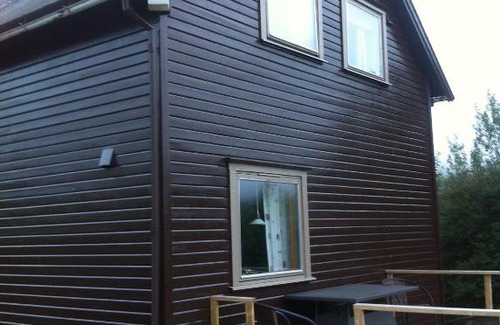 Lyngen House | Kjelkebakken Gard