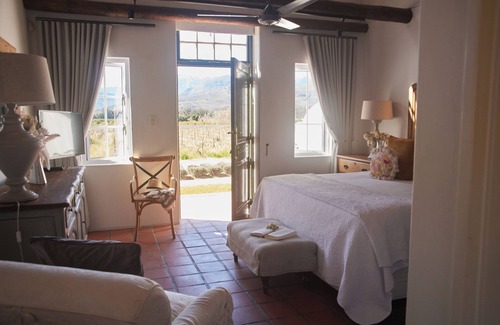 Cape Winelands House | Klein Waterval Riverside Lodge