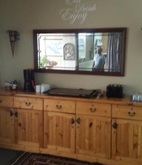 Walvis Bay Bed & Breakfast | Kleines Nest Bed and Breakfast