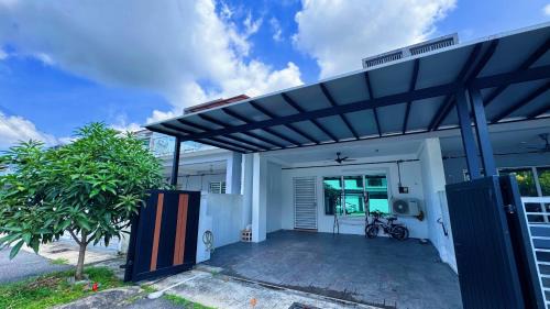 Sepang Villa | KLIA Sepang Salak Impian Dream Retreat Homestay