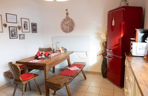 Sattendorf Cabin | Knusperhäuschen - Holiday home