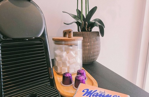 Favoriten Apartment | Koi 3 Min to Metro U1 + Free Parking