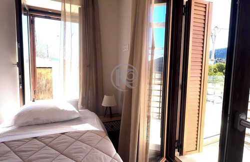 Delfoi Hotel | KOMODY